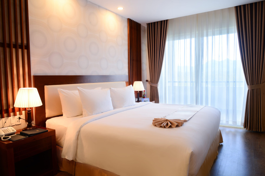 CITY JUNIOR SUITE