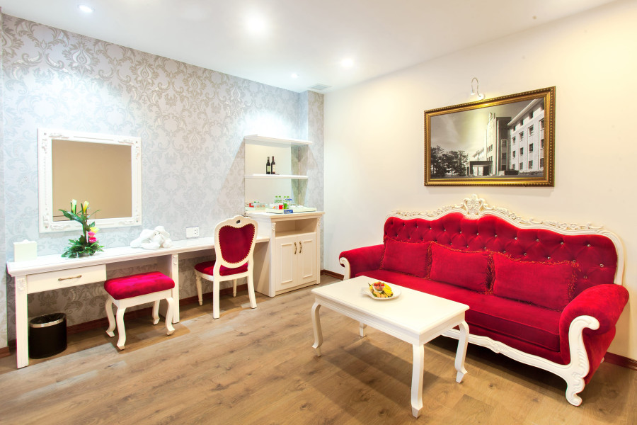 CITY JUNIOR SUITE