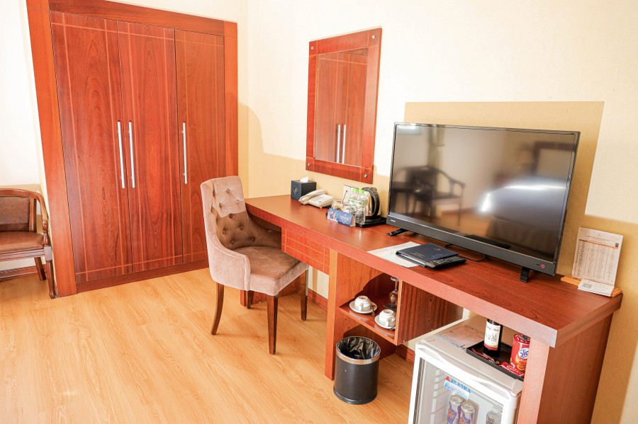 SUPERIOR ROOM
