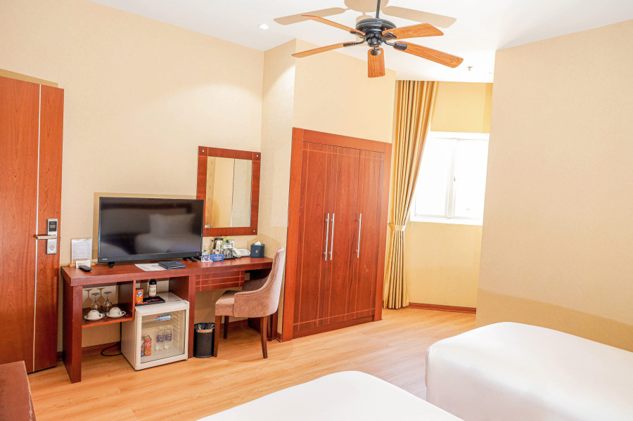 SUPERIOR ROOM