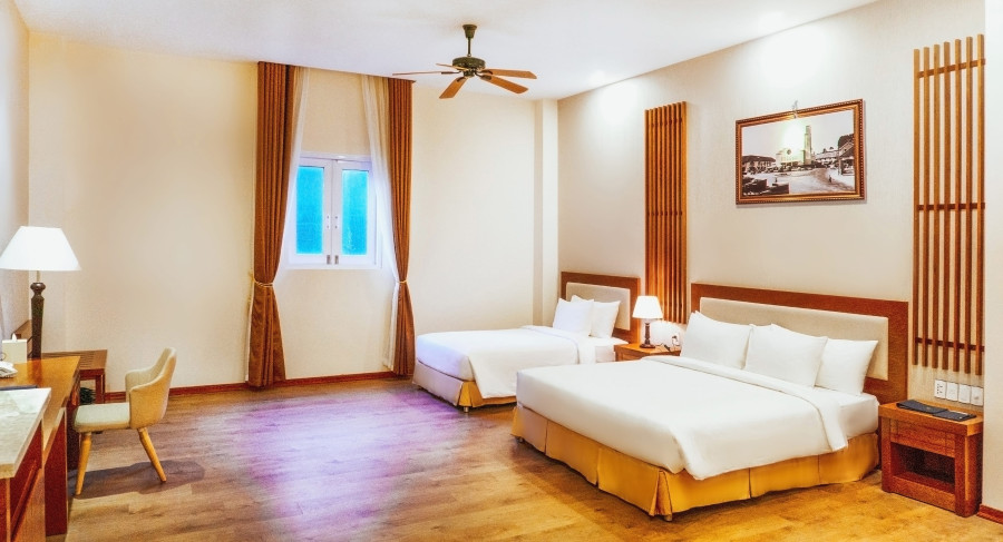 SUPERIOR TRIPLE ROOM