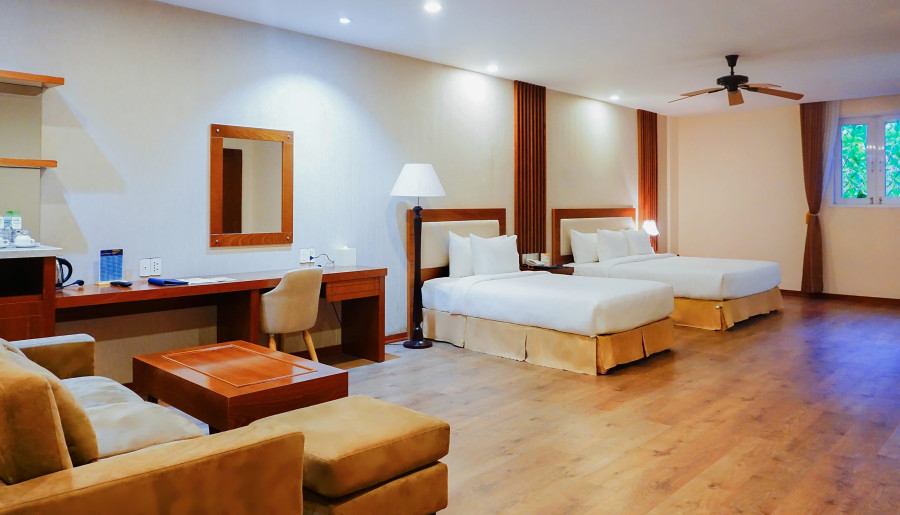 SUPERIOR TRIPLE ROOM