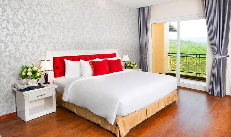 VALLEY JUNIOR SUITE