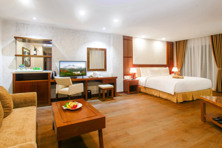 VALLEY JUNIOR SUITE