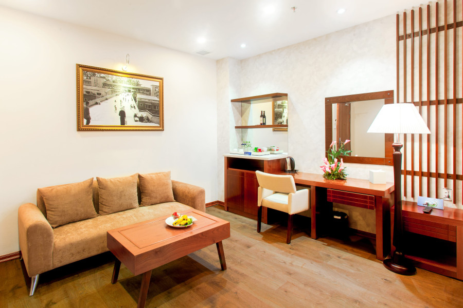 VALLEY JUNIOR SUITE