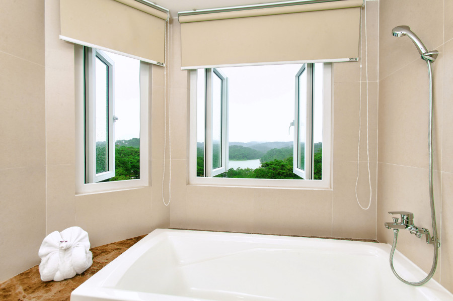 VALLEY JUNIOR SUITE