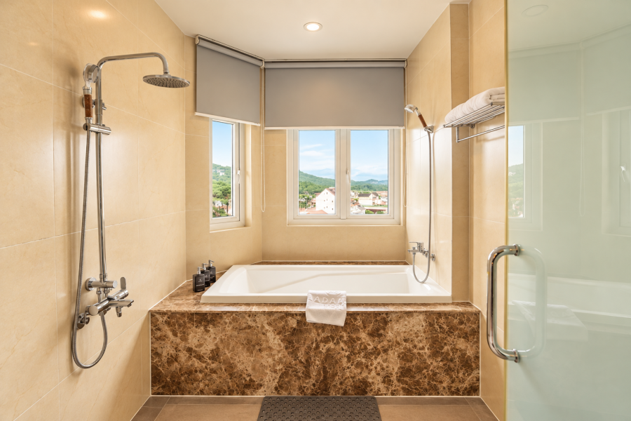 PHÒNG EXECUTIVE SUITE