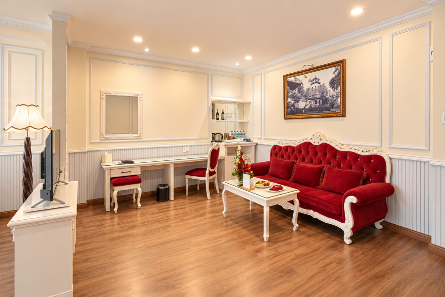 PHÒNG CITY JUNIOR SUITE TRIPLE